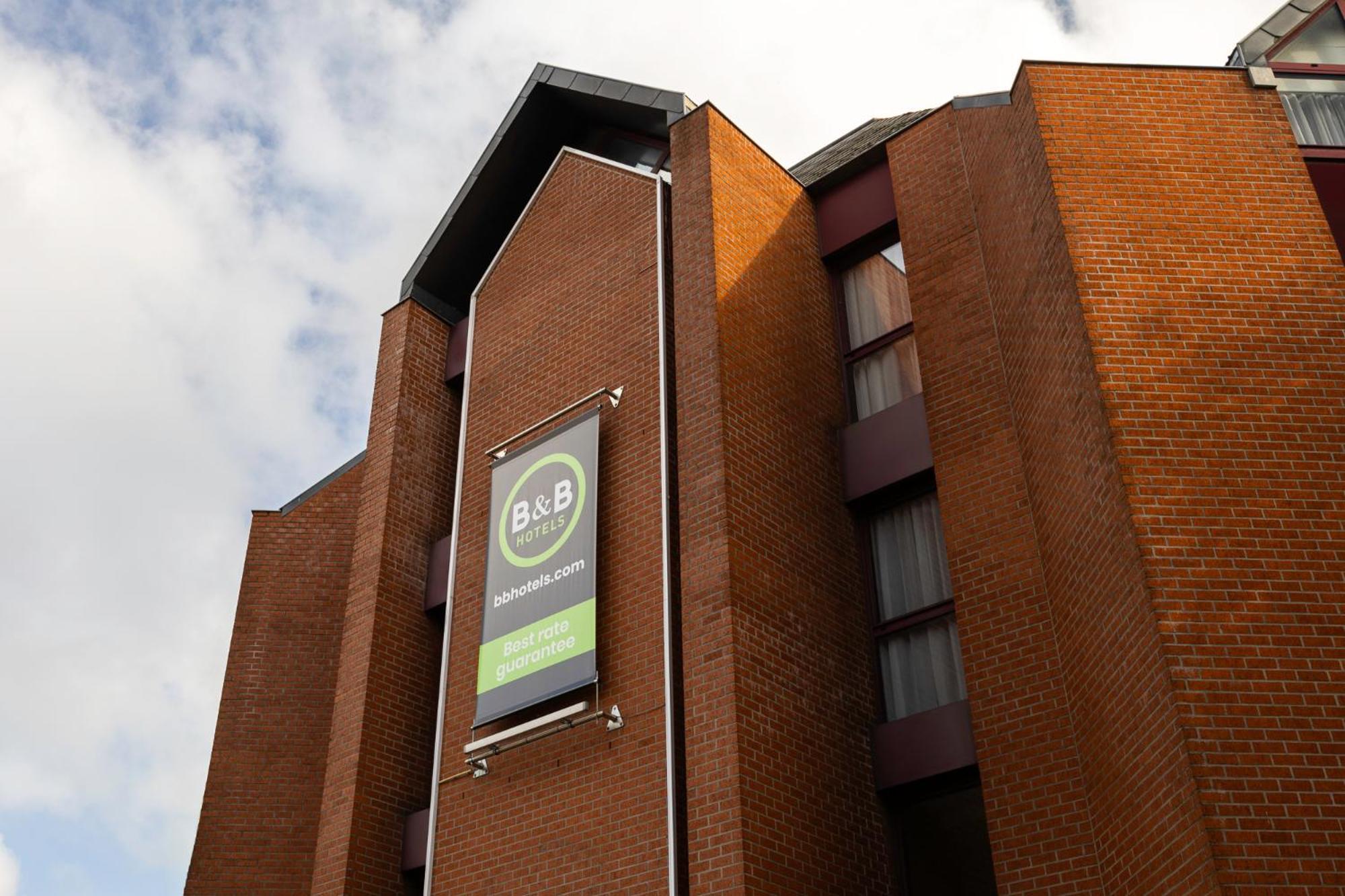 Centre Hotel 3*